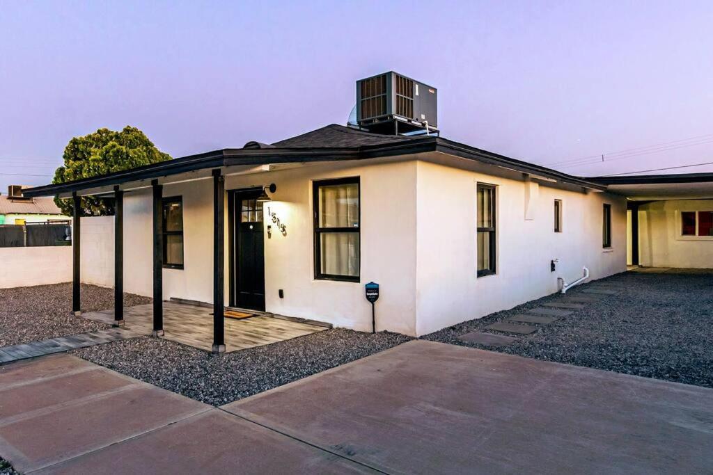 Phoenix Retreat - 1 Bedroom King Suite With 2 Smart Tvs - 10 Min From Airp - Unit B Exterior foto